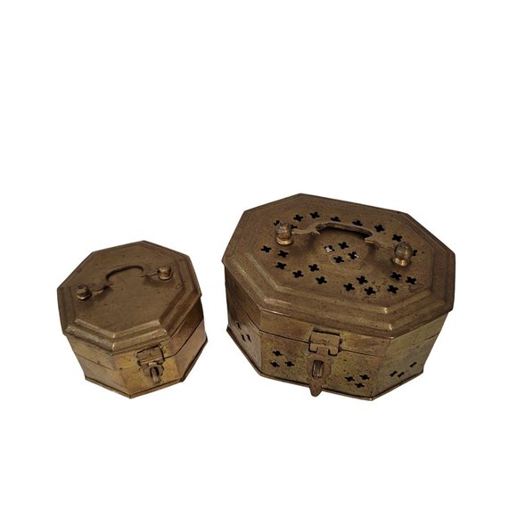 2 Brass Potpourri Cricket Trinket Box Jewelry w Hinge Latch Lid India Boho decor - Picture 9 of 10